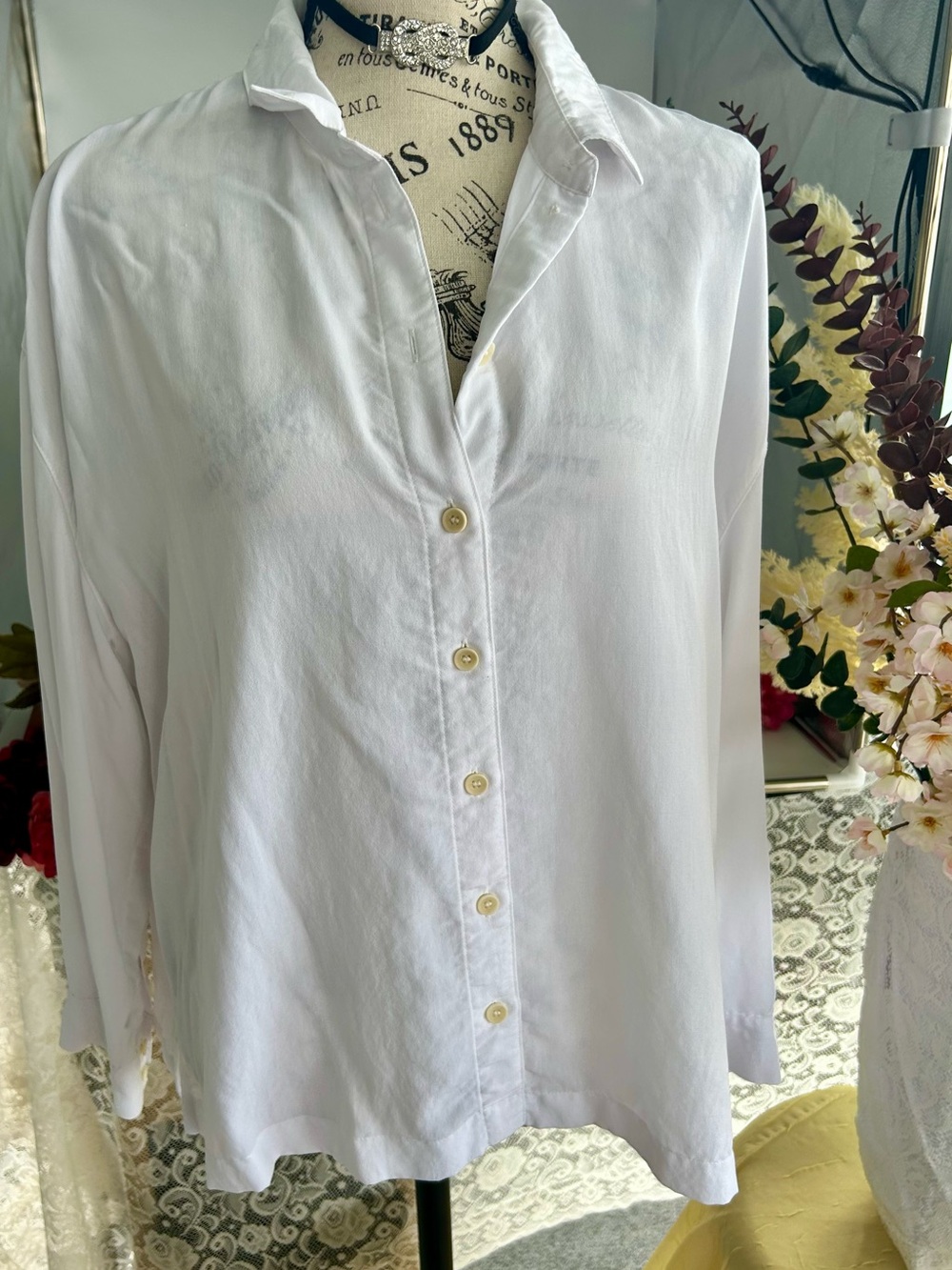cottagecore coastal vibes romantic Madewell White Relaxed Button-Down Shirt